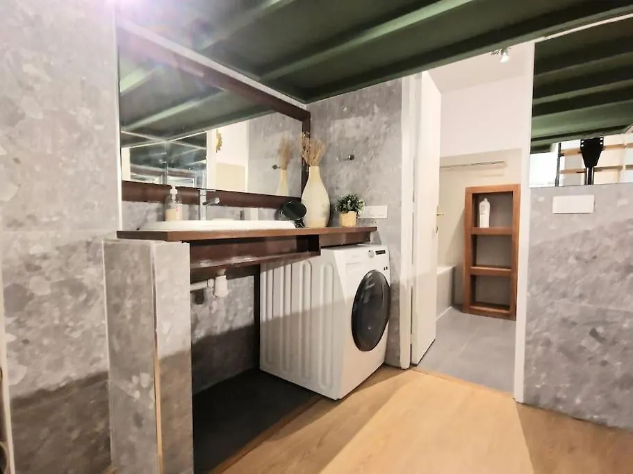 Estudio Espacioso Y Centrico Sevilla Apartment